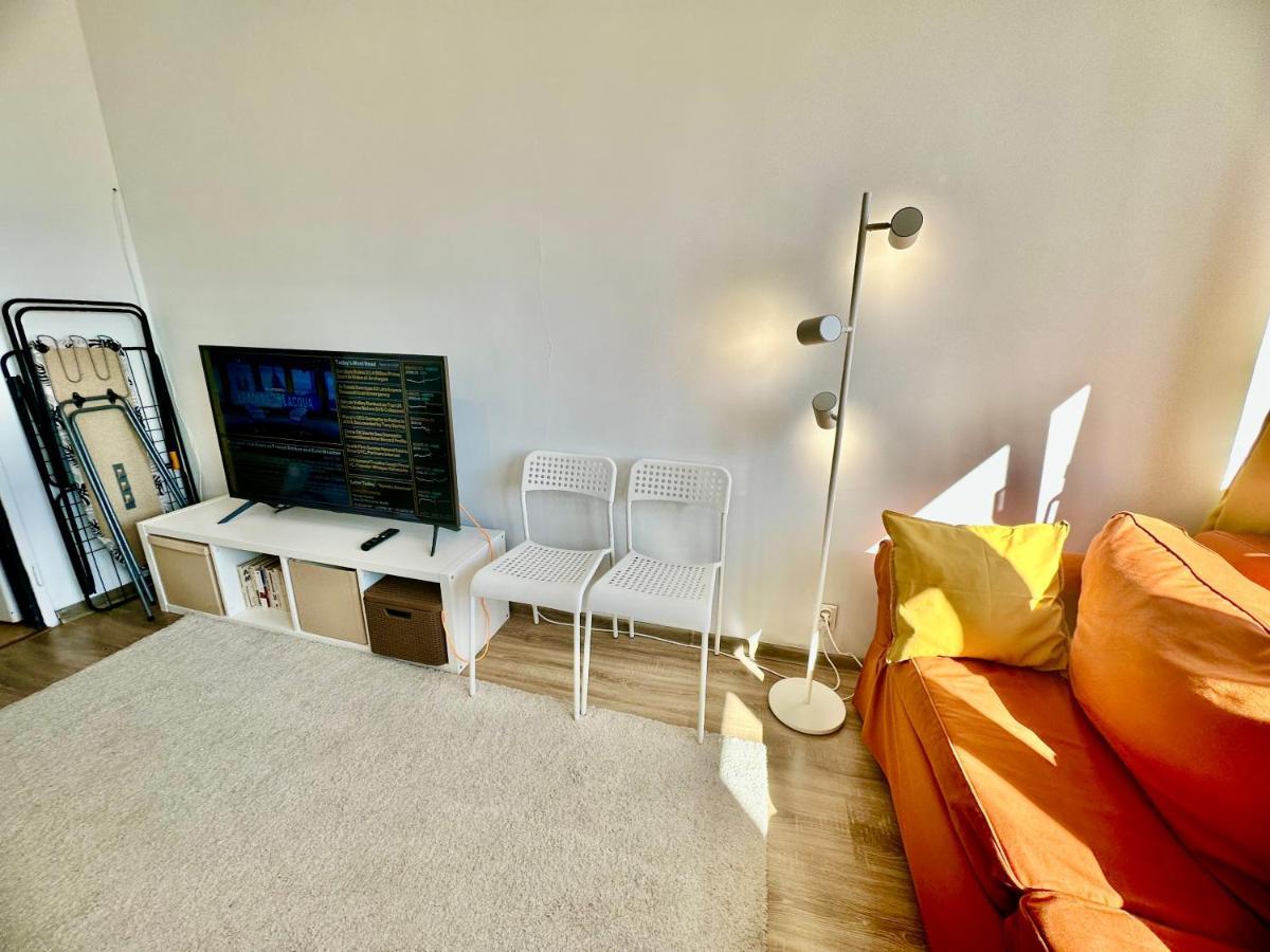 Super Apartament Brown 2X Metro Nowy Wifi Netflix Spotify Panorama Miasta Varşovia Exterior foto